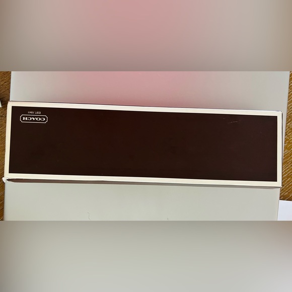 New coach watch - Picture 5 of 5